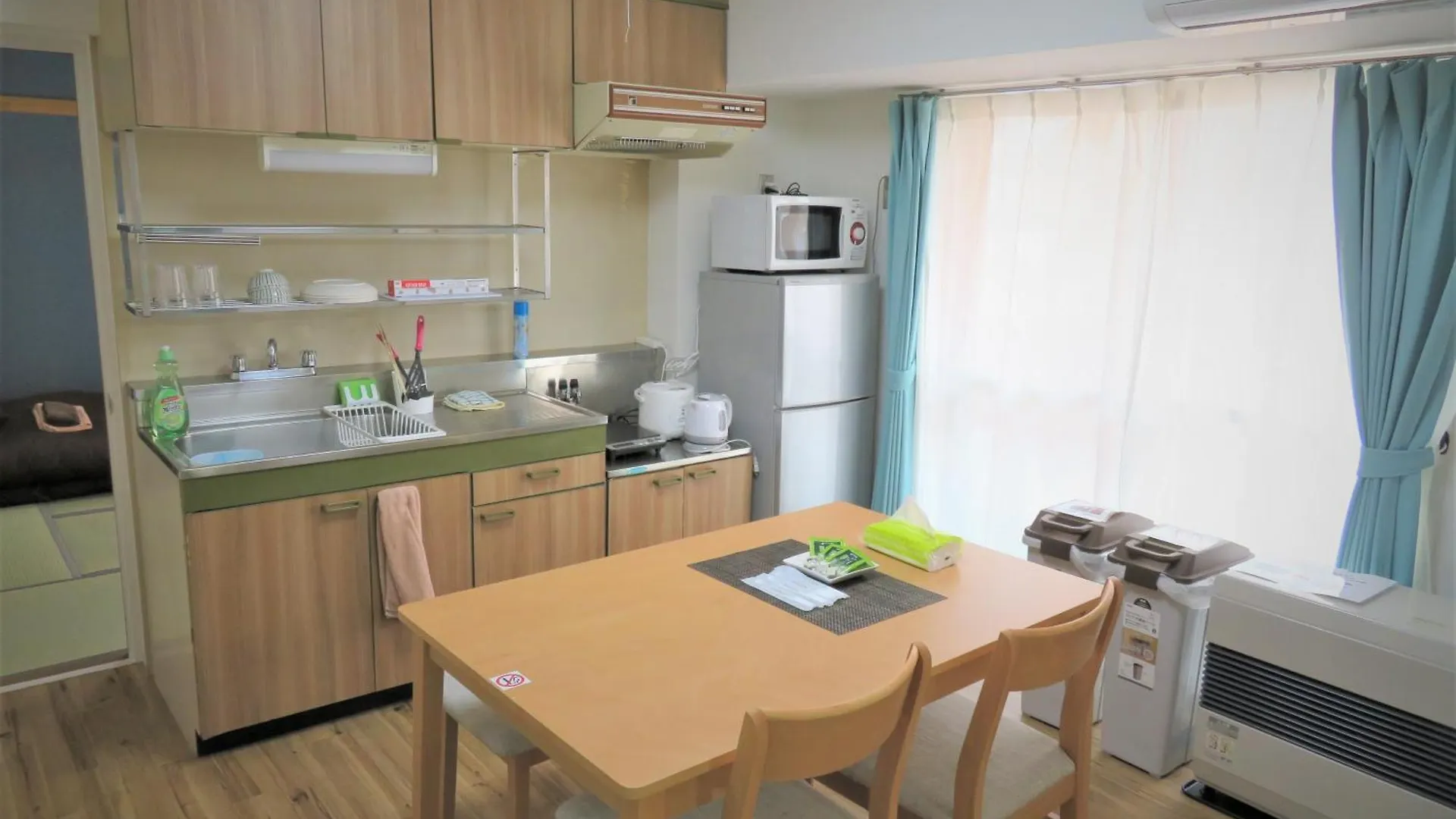 直前半額プライベート個室トイレバスタブ付民泊札幌市中心部でシンプルな滞在h507#4 Apartment