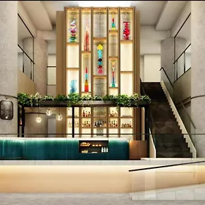 Hotel & Odori Park, Sapporo